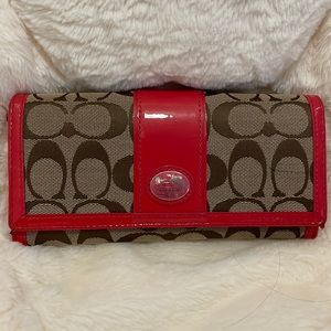 Coach pink wallet